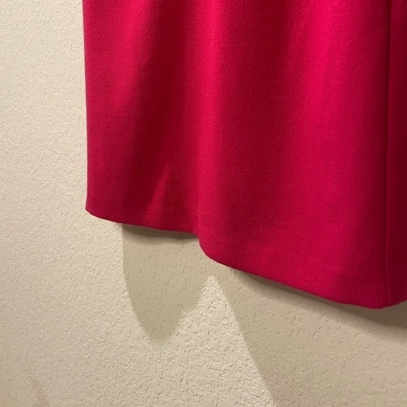 𝅺TRINA Turk Double V Sheath Dress in Fuchsia - Picture 5 of 10
